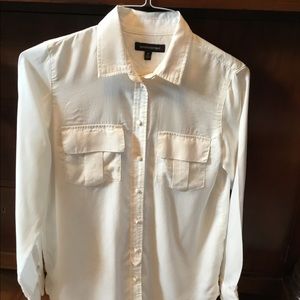 Banana Republic ivory button up Blouse Small